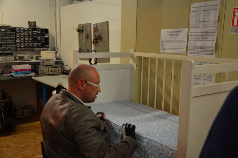 Fichier:MHK14.jpg