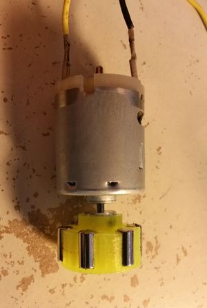 Moteur + barillet porte-aimants.jpeg