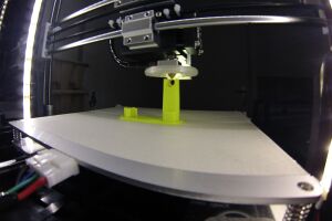 1200px-Plug and Make 03 fabrication-des-pie ces.jpg