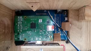 Nmhconsole electronique pi.jpg